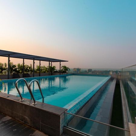 7 Minutes From The Airport - Chic Studio أكرا المظهر الخارجي الصورة