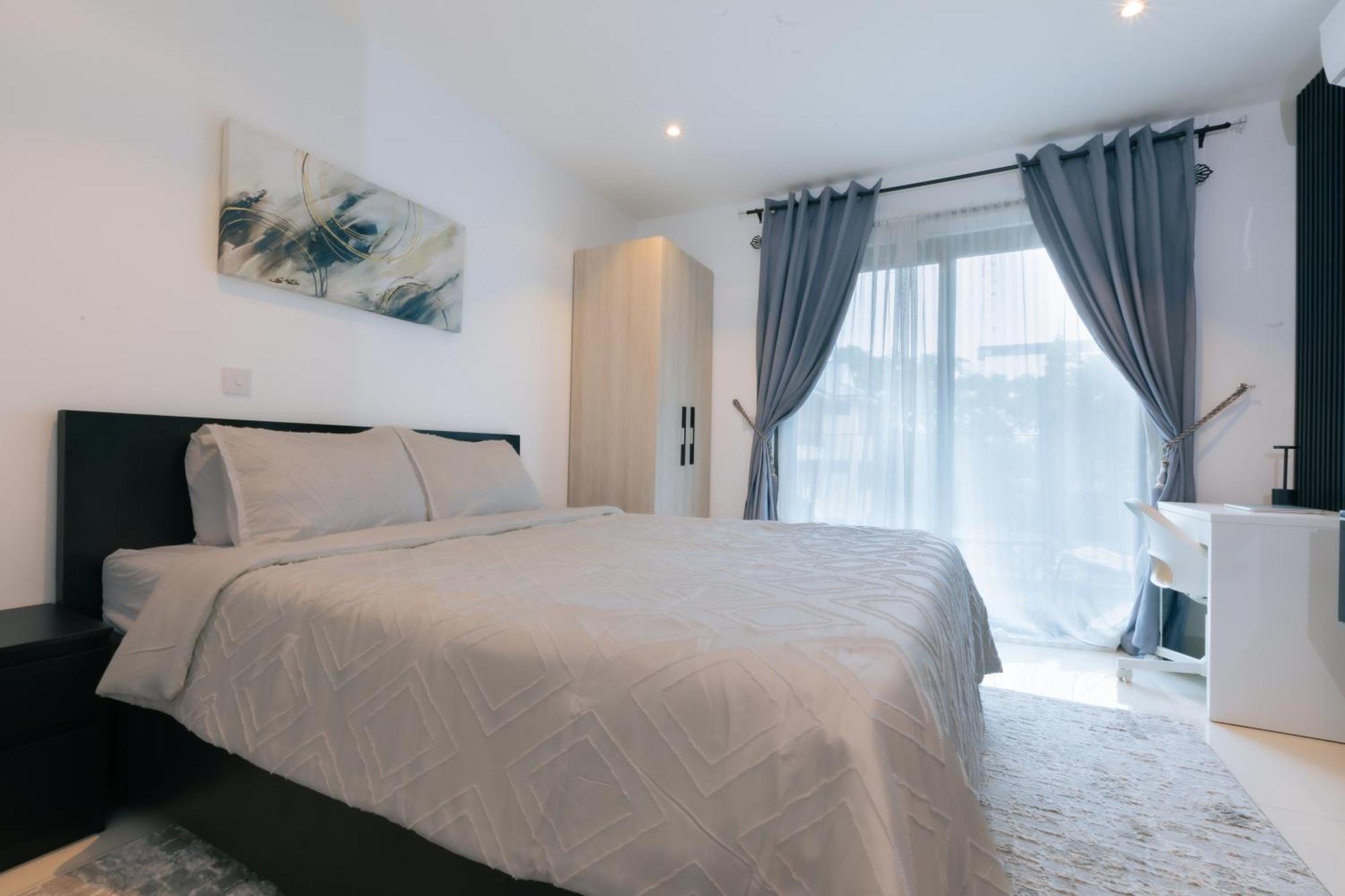 7 Minutes From The Airport - Chic Studio أكرا المظهر الخارجي الصورة
